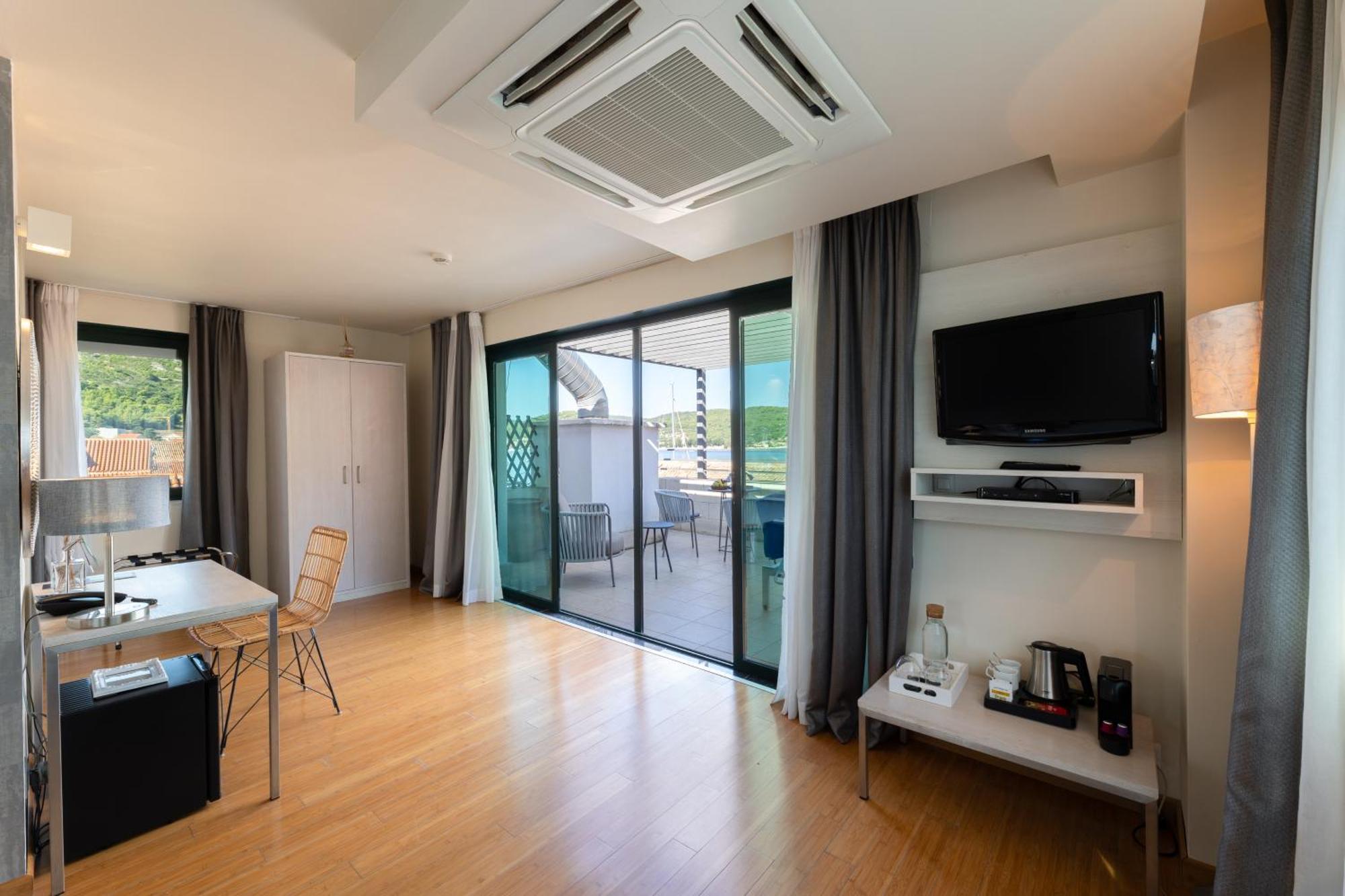 Hotel San Giorgio Вис Экстерьер фото