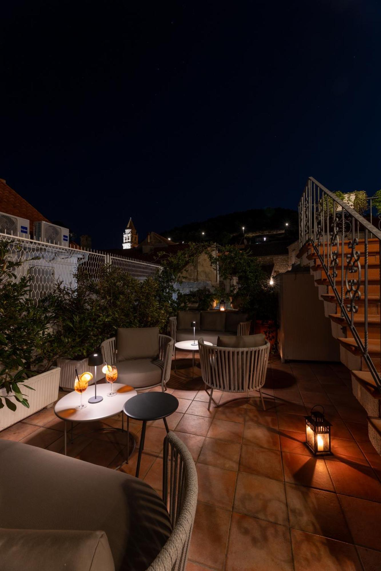 Hotel San Giorgio Вис Экстерьер фото
